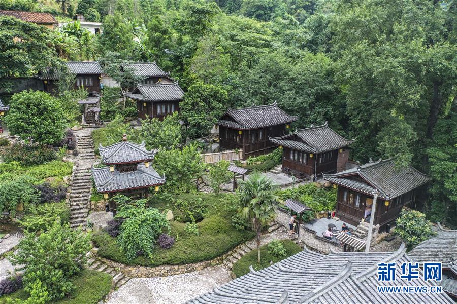 （新華全媒頭條&middot;走向我們的小康生活&middot;圖文互動(dòng)）（12）&ldquo;靠山吃山&rdquo;的新路徑&mdash;&mdash;探尋大瑤山的&ldquo;幸福密碼&rdquo;
