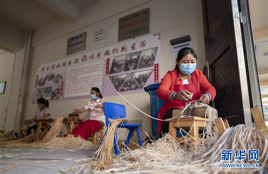 （新華全媒頭條&middot;決戰(zhàn)決勝脫貧攻堅&middot;督戰(zhàn)未摘帽貧困縣&middot;圖文互動）（6）不獲全勝，決不收兵&mdash;&mdash;全國52個掛牌督戰(zhàn)貧困縣脫貧攻堅紀(jì)實