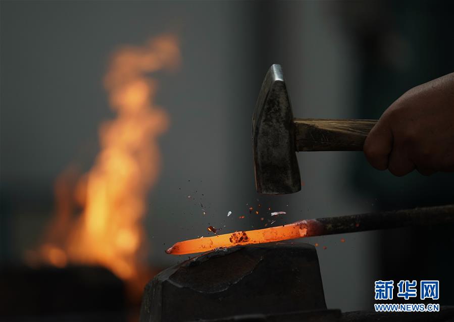（走向我們的小康生活&middot;決戰(zhàn)決勝脫貧攻堅(jiān)&middot;圖文互動(dòng)）（2）甘青交界處的跨越&mdash;&mdash;保安族、撒拉族的脫貧故事