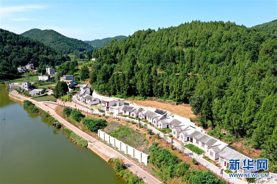 （決戰(zhàn)決勝脫貧攻堅(jiān)&middot;圖文互動(dòng)）（1）&ldquo;堵槍眼&rdquo;的脫貧戰(zhàn)怎么打？&mdash;&mdash;繼光村見(jiàn)聞