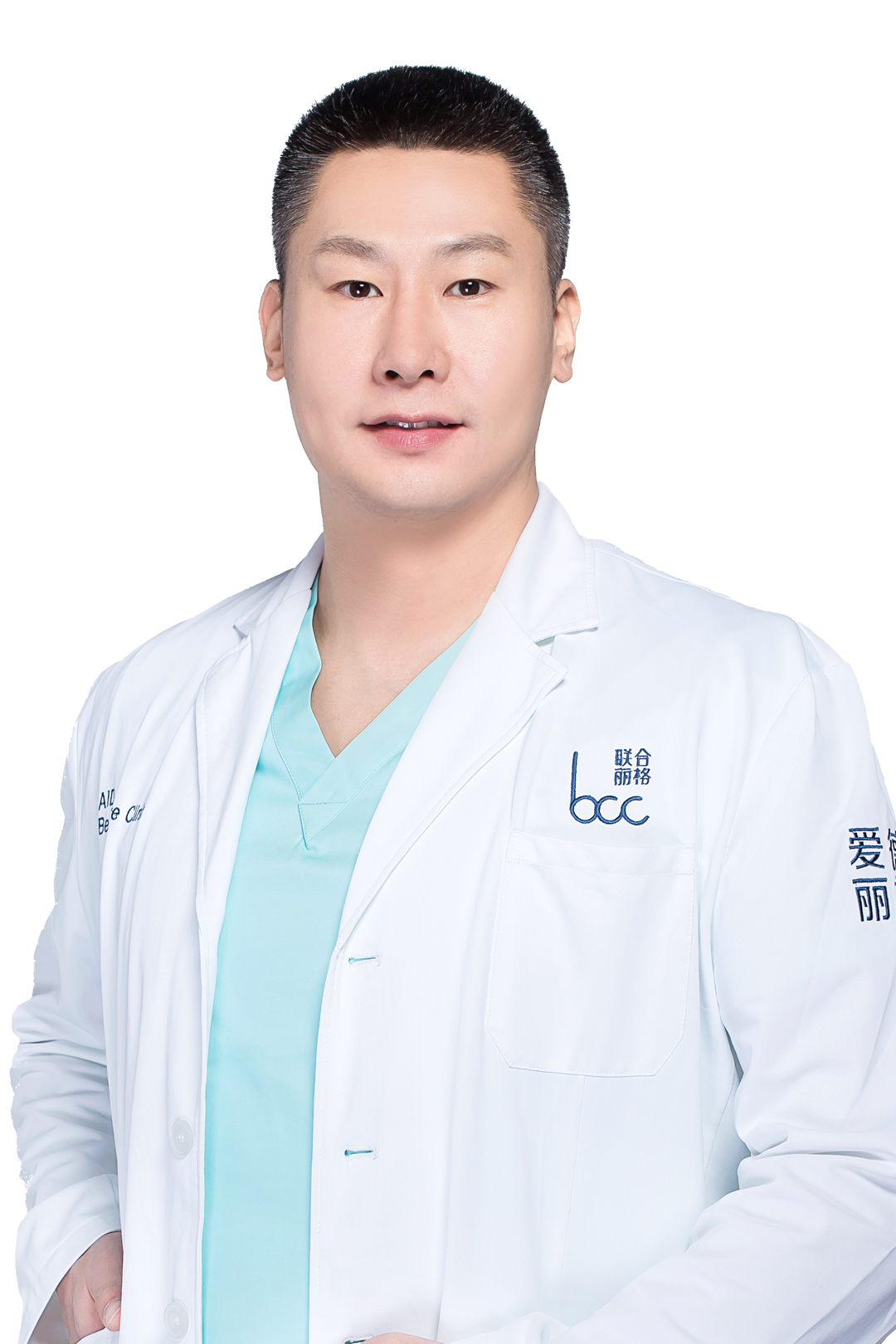 何明達