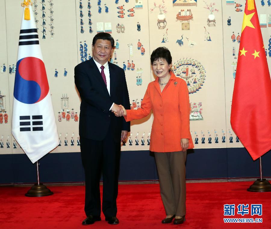 7月3日，國(guó)家主席習(xí)近平在首爾同韓國(guó)總統(tǒng)樸槿惠舉行會(huì)談。新華社記者 蘭紅光 攝