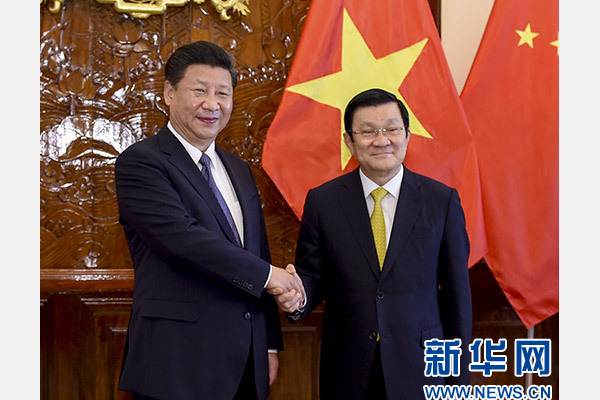 11月6日，中共中央總書記、國家主席習(xí)近平在河內(nèi)同越南國家主席張晉創(chuàng)舉行會談。 新華社記者李學(xué)仁攝