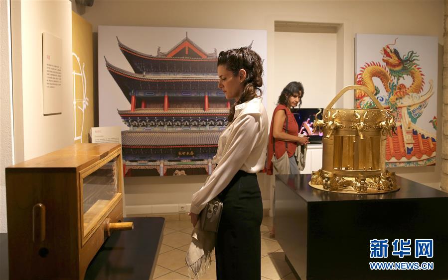 （新華全媒頭條&middot;圖文互動(dòng)）（5）特稿：全面提升中希合作交流水平 推動(dòng)金磚峰會(huì)取得豐碩成果&mdash;&mdash;寫在習(xí)近平主席對(duì)希臘進(jìn)行國(guó)事訪問并赴巴西出席金磚國(guó)家領(lǐng)導(dǎo)人第十一次會(huì)晤之際
