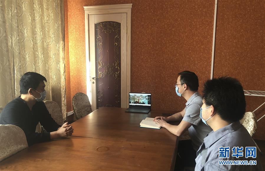 （國際疫情&middot;圖文互動）（2）&ldquo;和祖國的專家聊一聊很安心&rdquo;&mdash;&mdash;記中國援哈薩克斯坦醫(yī)療隊指導(dǎo)同胞抗疫