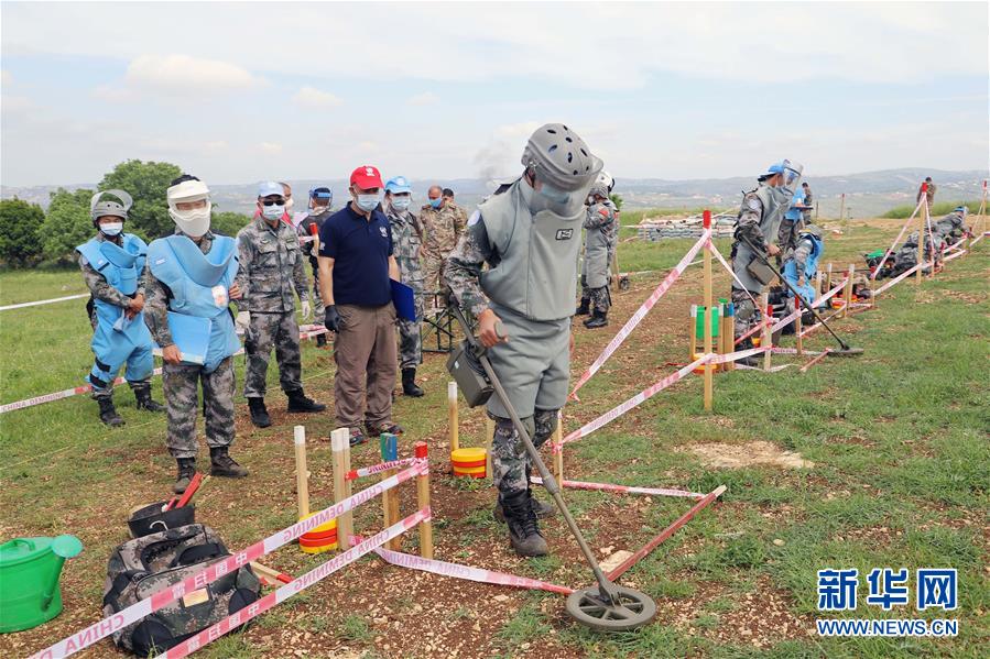 （XHDW&middot;圖文互動）（3）中國赴黎維和官兵獲聯(lián)合國人道主義掃雷資質(zhì)