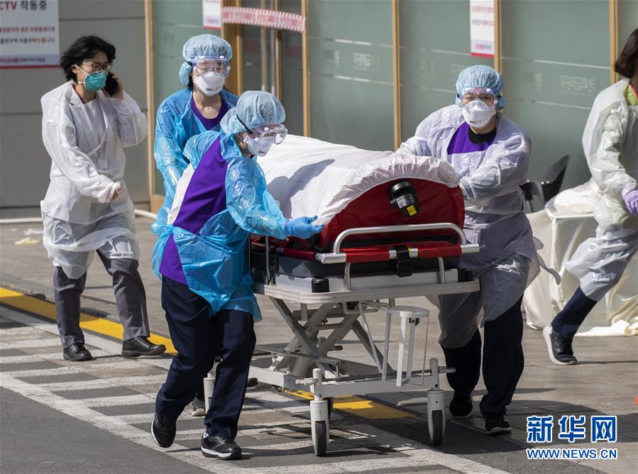 （新華全媒頭條&middot;圖文互動）（5）世界抗疫之戰(zhàn)的啟示&mdash;&mdash;寫在2020年全球新冠確診病例達(dá)2020萬之際