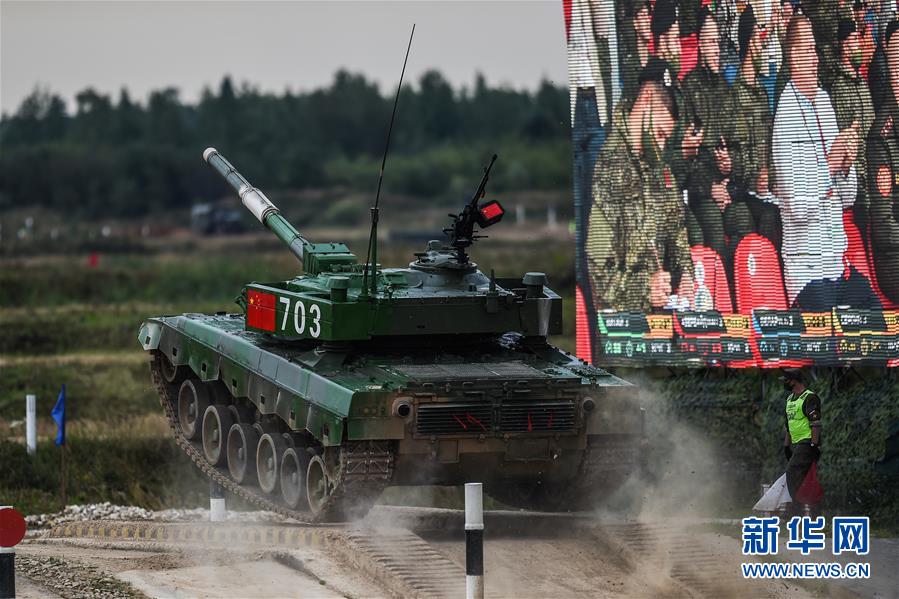 （國際&middot;圖文互動）（3）&ldquo;國際軍事比賽-2020&rdquo;&ldquo;坦克兩項(xiàng)&rdquo;項(xiàng)目單車賽收官　中國隊(duì)晉級半決賽