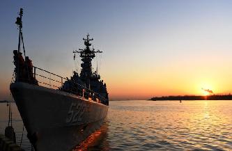 海軍&ldquo;連云港&rdquo;艦啟航執(zhí)行春節(jié)戰(zhàn)備巡邏任務(wù)